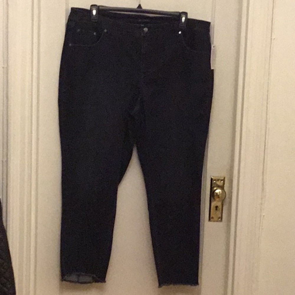 New H by Halston Jeans size 24W.